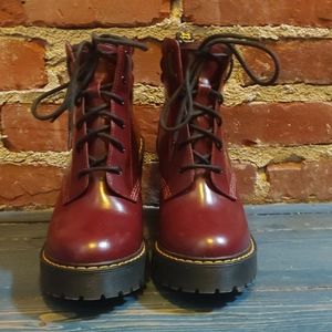 Dr. Martens Persephone Cherry Boots